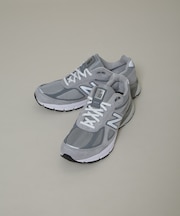 new balance／U990v4