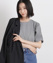 変形スリーブプルオーバーブラウス