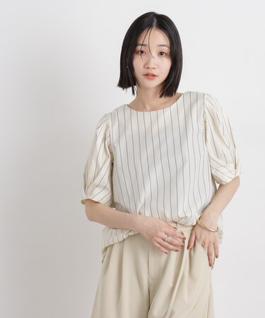 変形スリーブプルオーバーブラウス