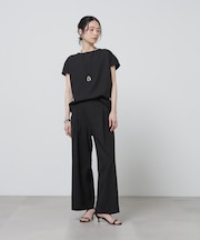 「Meaningful Continuity」coveross(R)EOSブッチャーノースリブラウス×パンツセットアップ