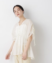 ギャザーペプラムシアーブラウス