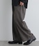 グレー