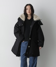 「STEVELOUR」「西川ダウン(R)」ファー付きコート
