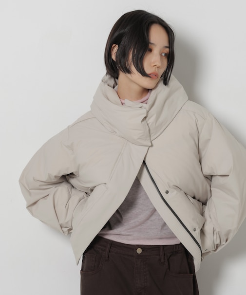 「西川ダウン(R)」ソロテックスショートダウン