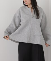 ダンボールカットフリルデザインジップジャケット
