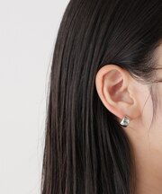 ミニオーバルピアス