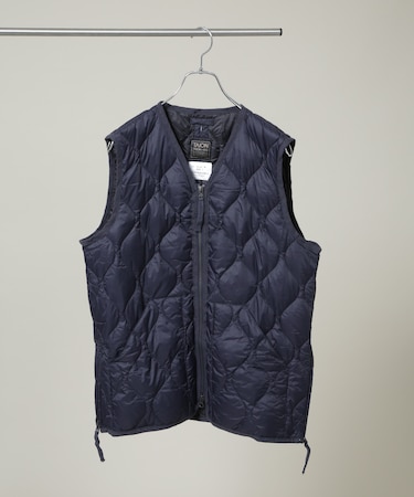 TAION/MILITARY V NECK W-ZIP DOWN VT