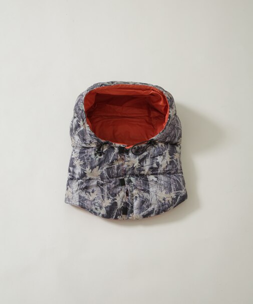 nine by four/94 WR INS PRINT HOOD WARMER