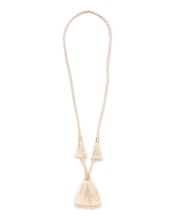 タッセルネックレス