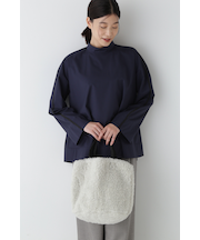 ◆タイプライターライン入ボリュームブラウス