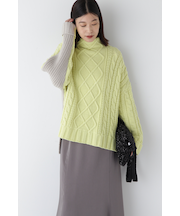 ◆バイカラーケーブルニット