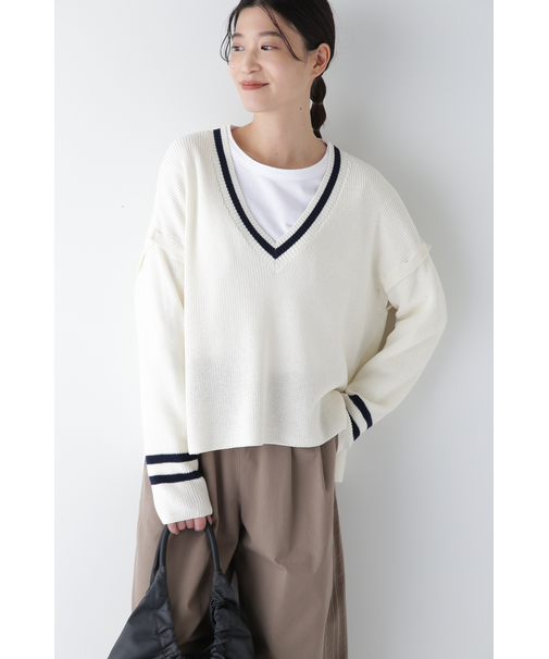 ◆2WAYライン入Ｖネックプルオーバー