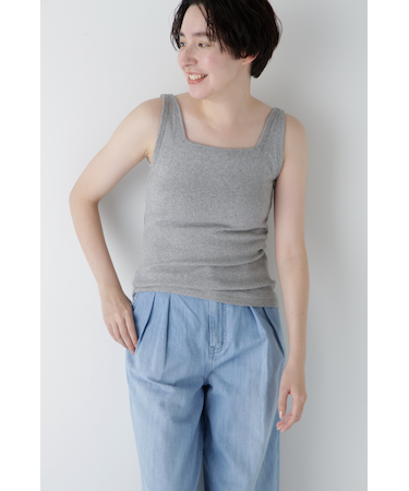 ◆カップ付きスクエアタンクトップ