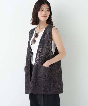 ◆ジオメトリックレースジレ