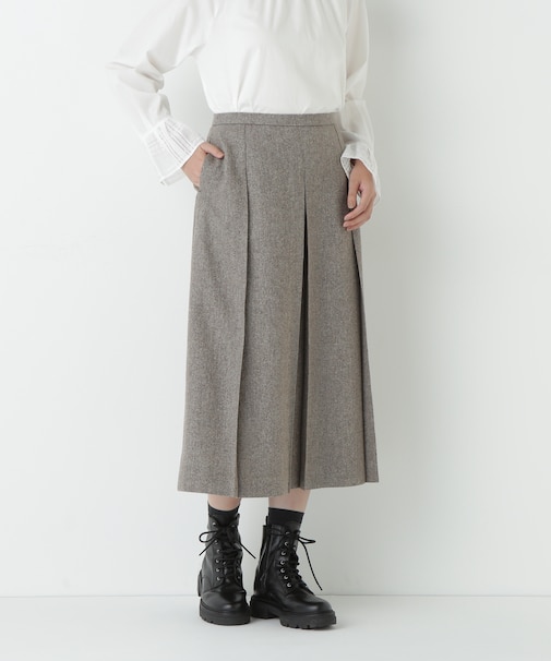 ヘリンボーンツィードタックスカート