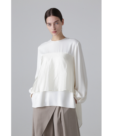 ◆コンパクトサテンブラウス