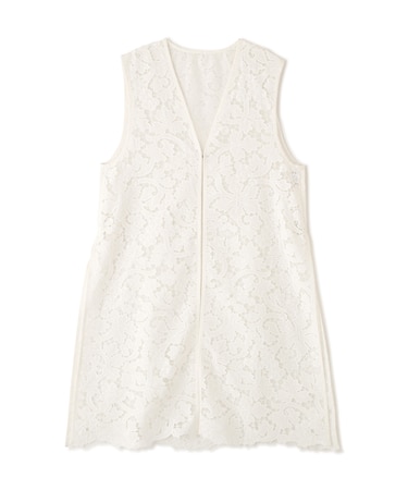 ベリーレースブラウス