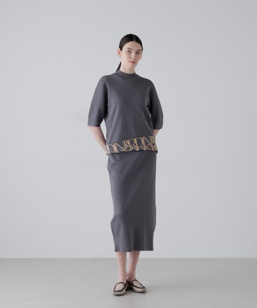 ◆ヒドゥンロゴニットスカート