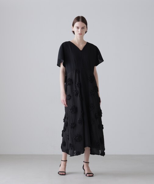 ◆ドットフラワーエンブロイダリーワンピース