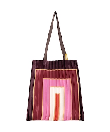 プリーツトート