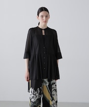 ハイツイストビエラブラウス