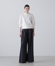 クリスピークロスパンツ