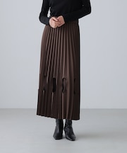 ◆オーバルホールプリーツスカート