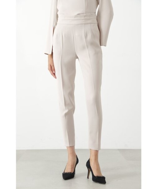 ダブルサテンテーパードパンツ