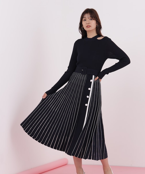 プリーツコンビニットワンピース