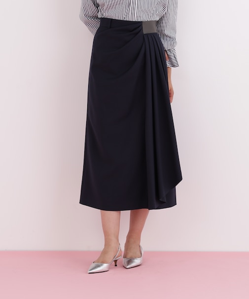 サイドパッチタックスカート