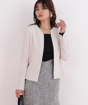 キーネックペプラムジャケット