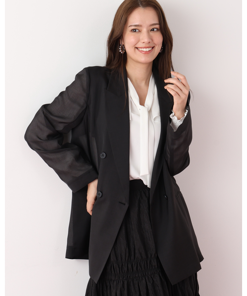 スリーブボタンシアージャケット