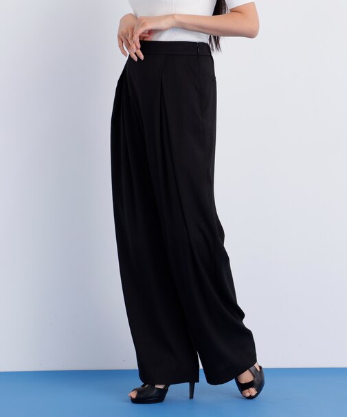 スラブ調ウエストタックパンツ