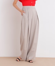 スラブ調ウエストタックパンツ