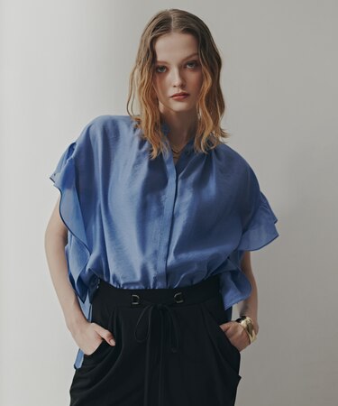 ラッフルスリーブブラウス