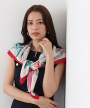 ボタニカルアートプリントスカーフ