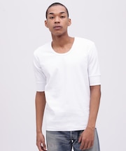 《DAILY／デイリー》HALF SLEEVE U-NECK T-SHIRT／デイリー 五分袖 Uネック Tシャツ／AVIREX