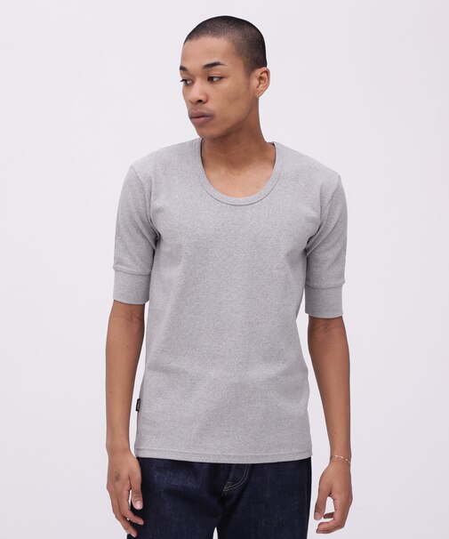 《DAILY／デイリー》HALF SLEEVE U-NECK T-SHIRT／デイリー 五分袖 Uネック Tシャツ／AVIREX