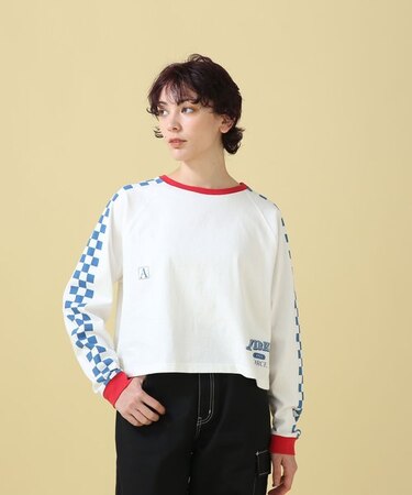 BI-COLOR LOGO GRAPHIC TOPS／ バイカラーロゴグラフィックトップス