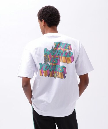 CREWNECK T-SHIRT THE WORLD IS YOURS ／ クルーネック Tシャツ