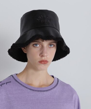 《直営店限定》REVERSIBLE FAKE  LEATHER HAT／リバーシブル ハット