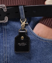 AVIREX KEY HOLDER EMBOSSED LEATHER ／ アヴィレックス キーホルダー エンボス レザー