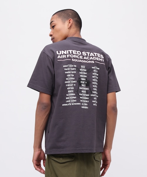 Dinosaur Jr. FEEL THE PAIN クルーネックバンドTシャツ Dinosaur Jr. FEEL THE PAIN クルーネックバンドTシャツ｜フリークス