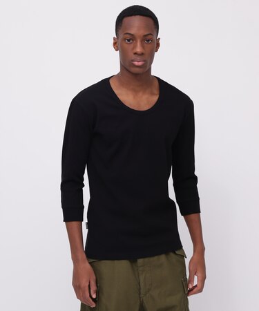 《DAILY／デイリー》2／3 SLEEVE U-NECK T-SHIRT／2／3 スリーブ Uネック Tシャツ