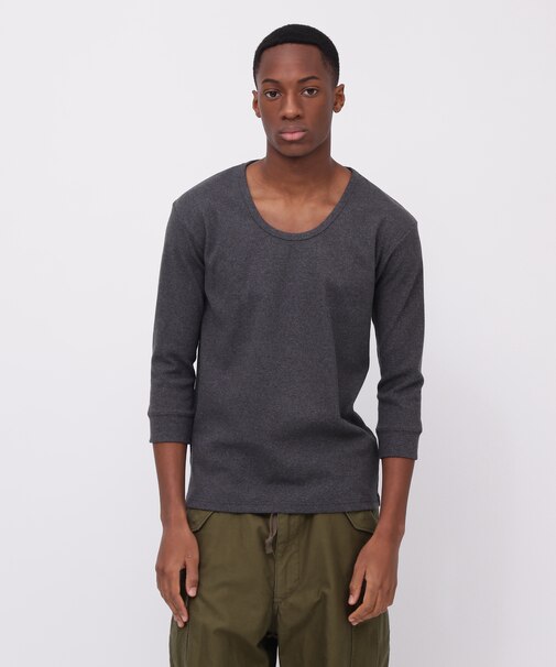 《DAILY／デイリー》2／3 SLEEVE U-NECK T-SHIRT／2／3 スリーブ Uネック Tシャツ