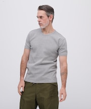 《DAILY／デイリー》MINI WAFFLE S／S V-NECK T-SHIRT／ミニワッフル 半袖 ブイネック Tシャツ