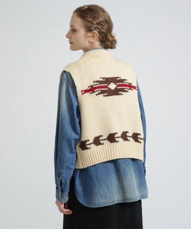 《WOMAN／直営店限定》PATTERN KINT VEST／パターンニットベスト