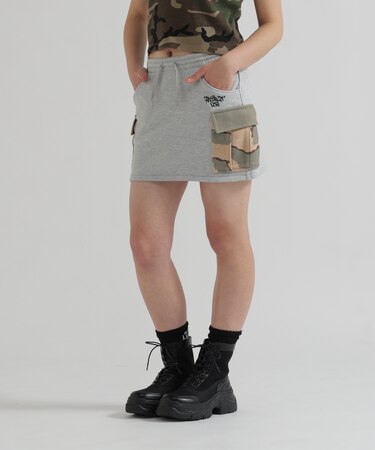 《直営店限定》CAMO SWEAT MINI SKIRT