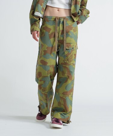 《WOMAN》CAMOUFLAGE CARGO LONG PANTS／カモフラージュカーゴロングパンツ