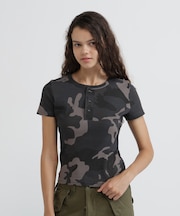 《WEB限定/DAILY/デイリー/WOMAN》RIB CAMO S/S HENLEY NECK T-SHIRT